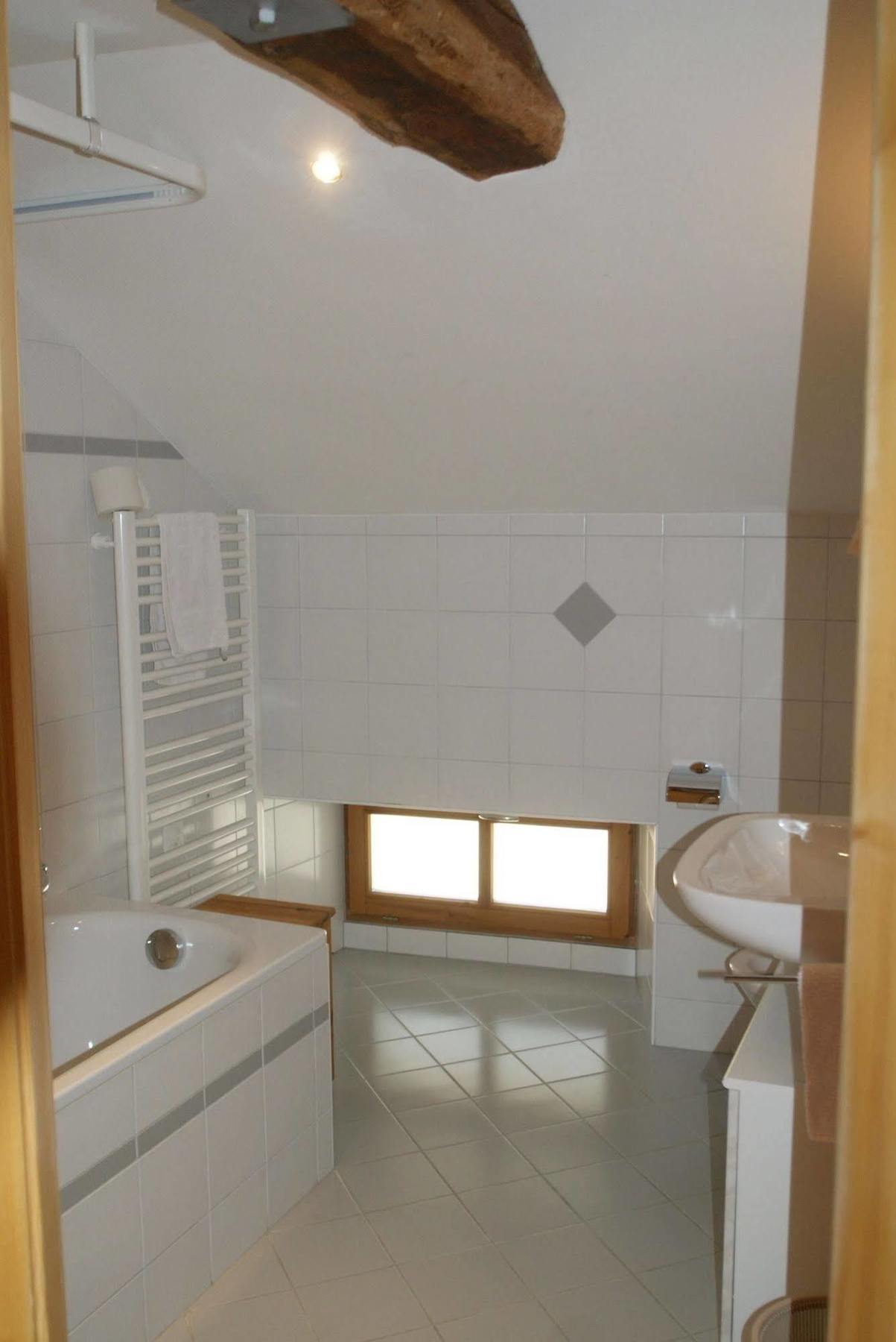 Albergo Piz Cam Vicosoprano Bagian luar foto
